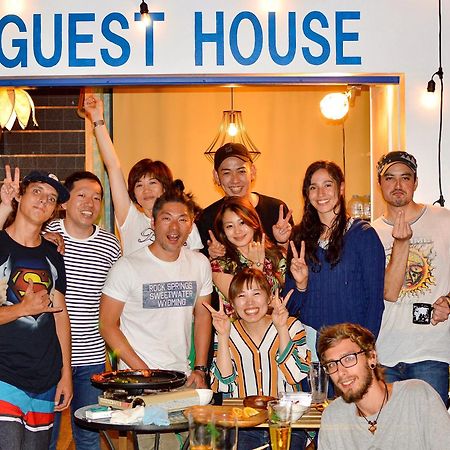 R Guest House Namba Ōsaka Extérieur photo