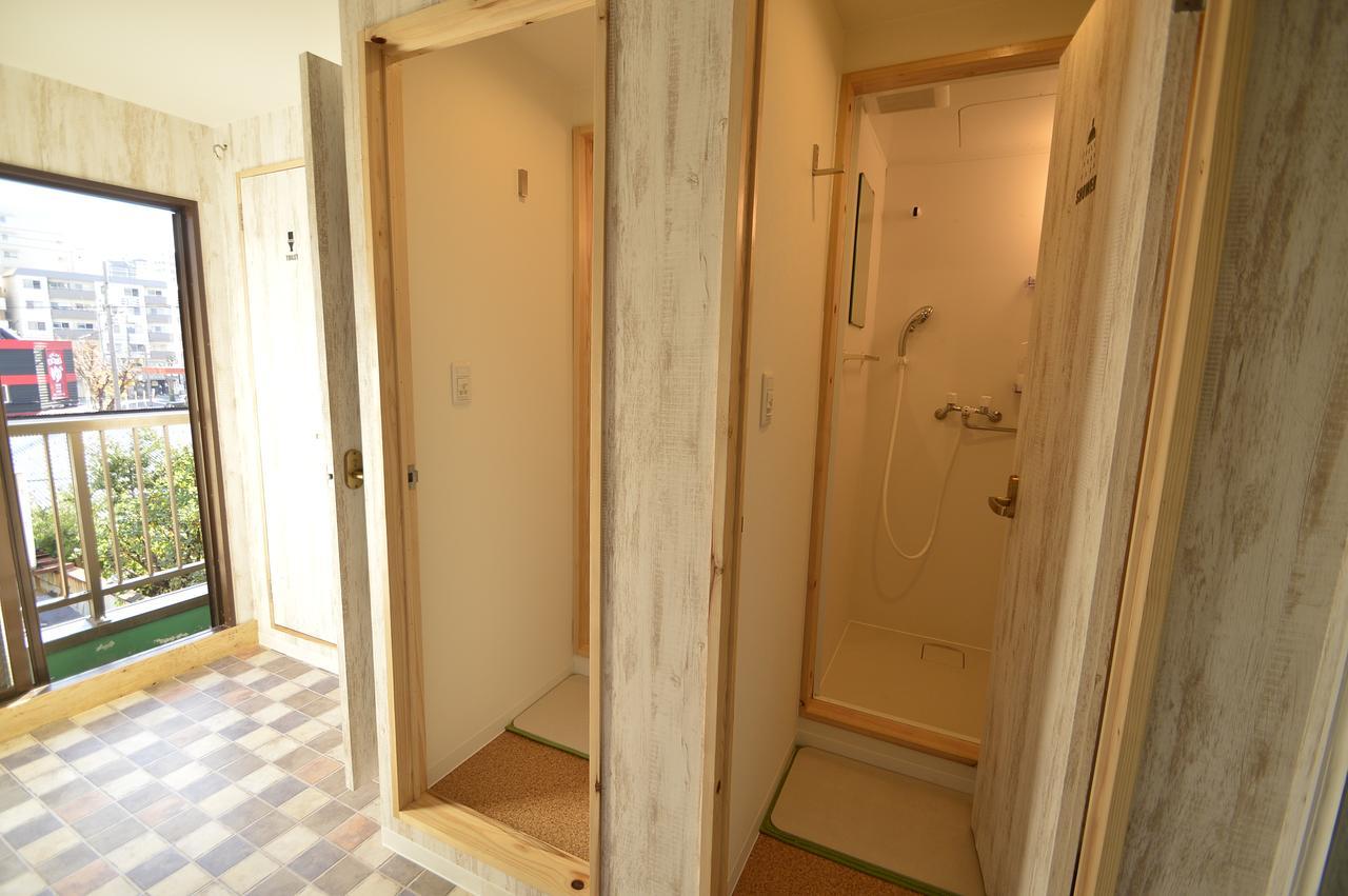 R Guest House Namba Ōsaka Extérieur photo
